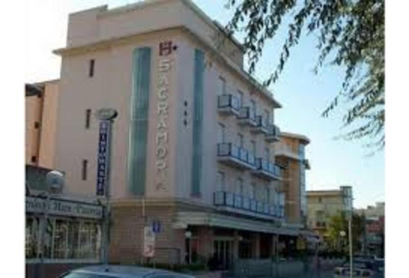 Hotel Sacramora Rimini Exterior foto